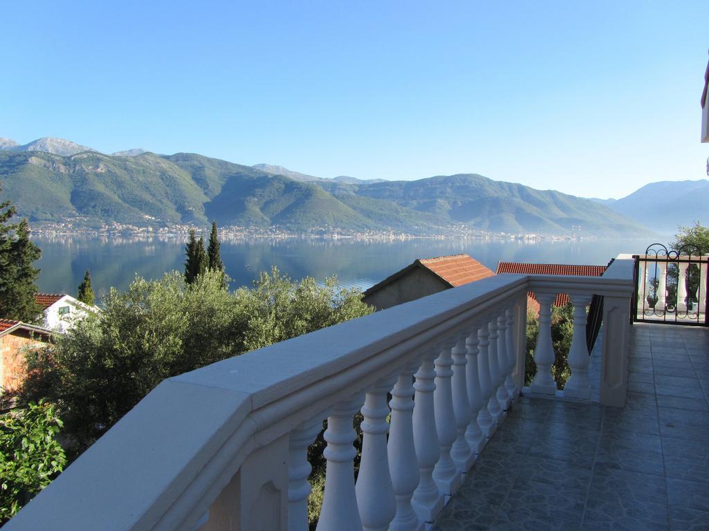 Apartments Arina Krasići Oda fotoğraf