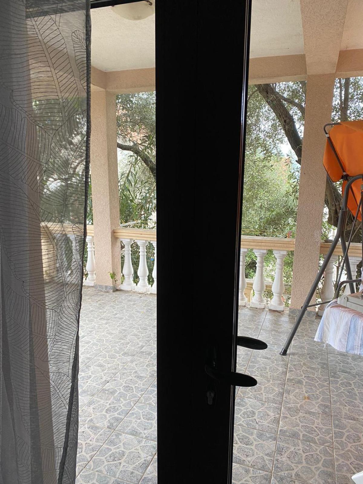Apartments Arina Krasići Dış mekan fotoğraf