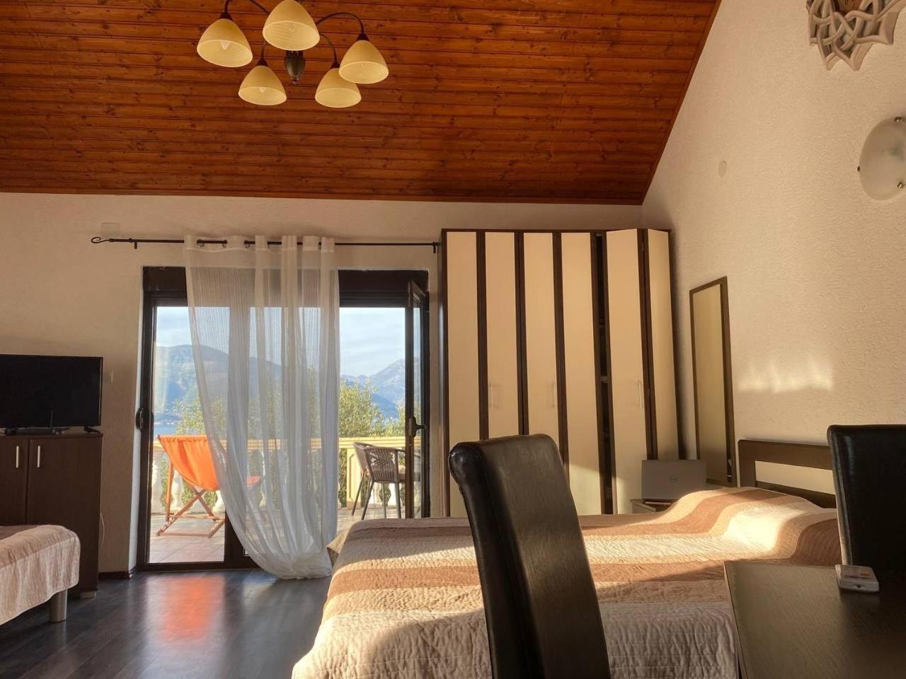 Apartments Arina Krasići Dış mekan fotoğraf