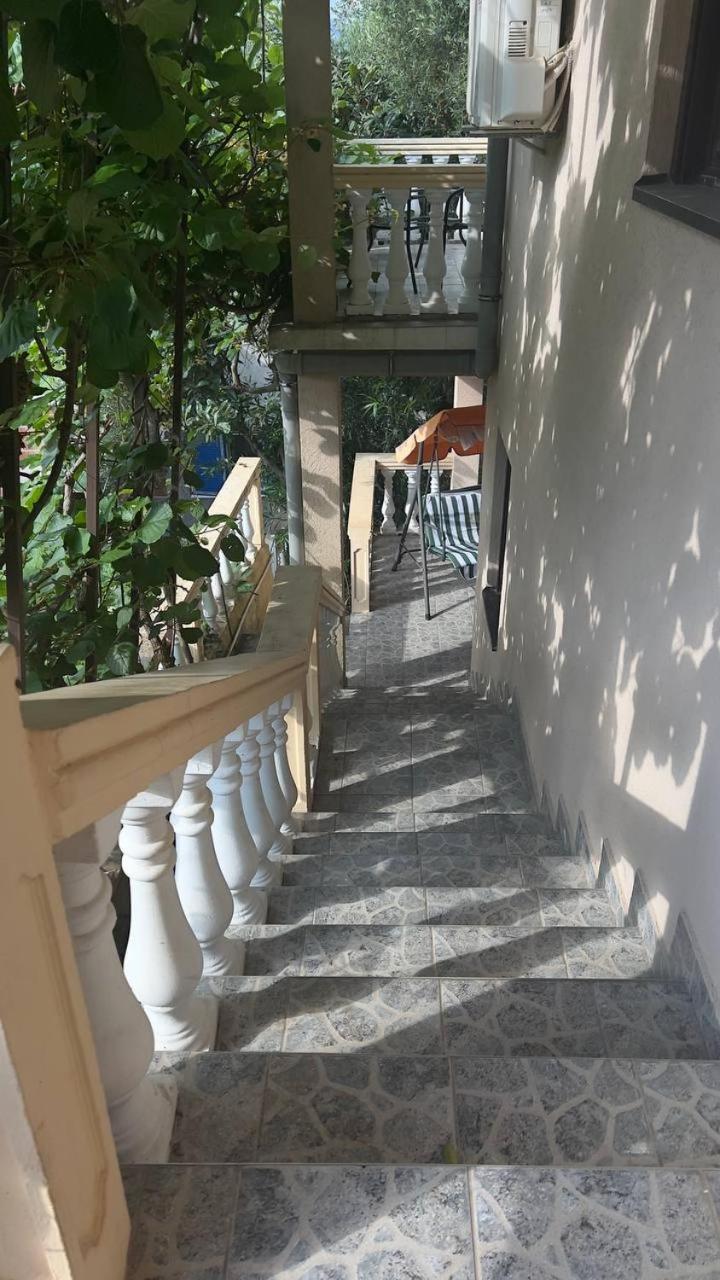 Apartments Arina Krasići Dış mekan fotoğraf