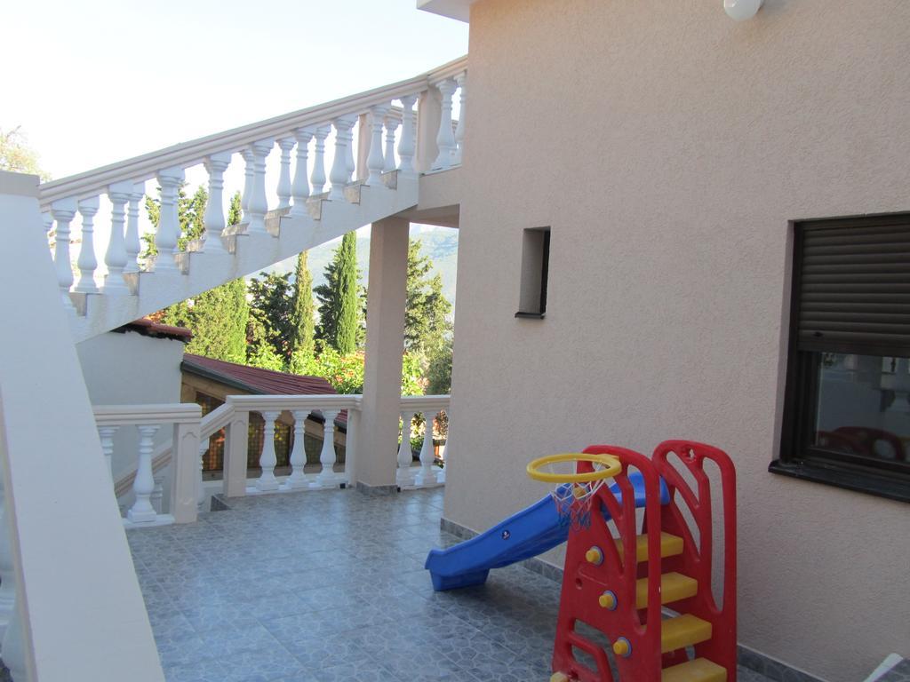 Apartments Arina Krasići Dış mekan fotoğraf